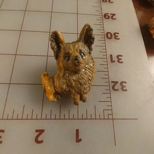 Seramic refrigerator magnet